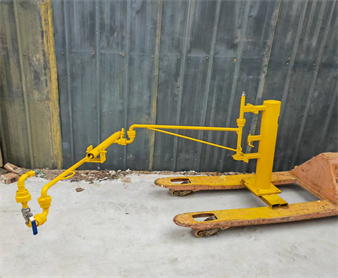 液氨鋼瓶萬(wàn)向充裝臂